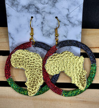 Load image into Gallery viewer, Assorted Hand-made Earrings
