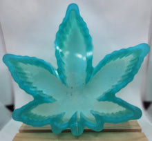 Load image into Gallery viewer, Hand Poured Resin Leaf Ashtray
